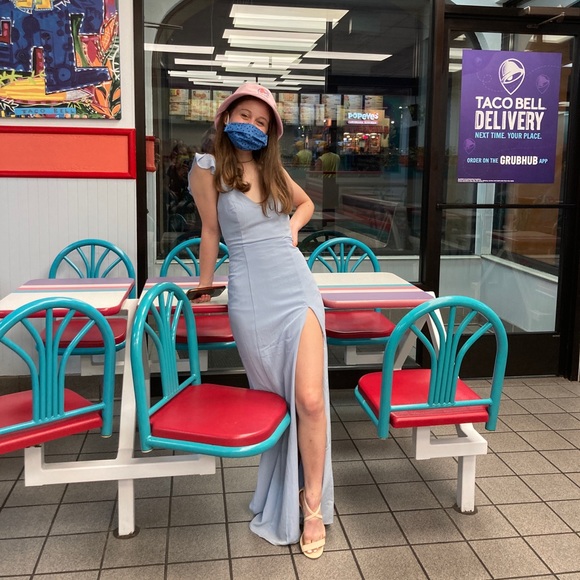 Meet your Posher, Snow - Picture 3 of 4